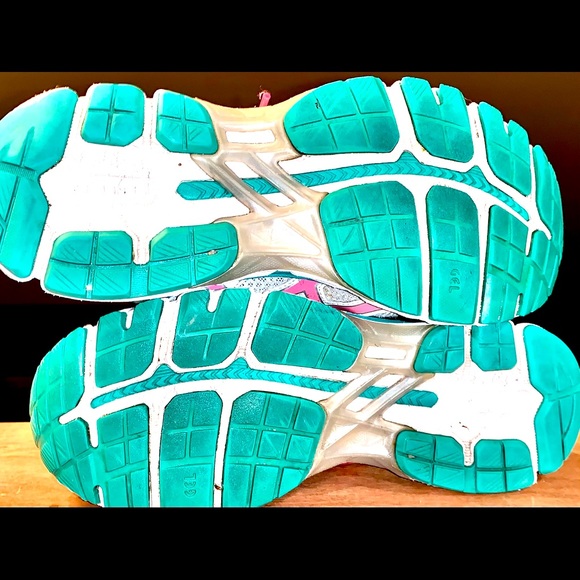 Women’s ASICS GEL KAVANO 21 size 8 - Picture 6 of 7